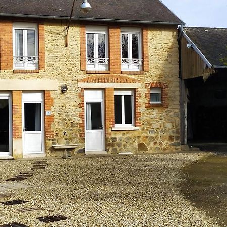 Domaine De La Caure Villa Bussiere-Dunoise Exterior foto